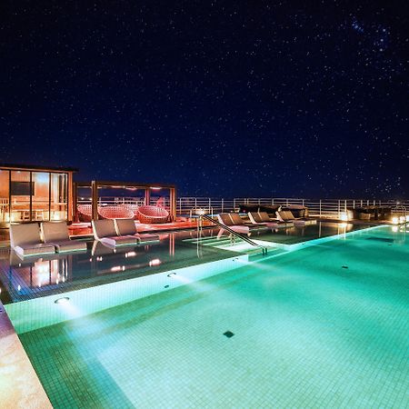 Kensington Jeju Hotel Luaran gambar The rooftop pool at the hotel