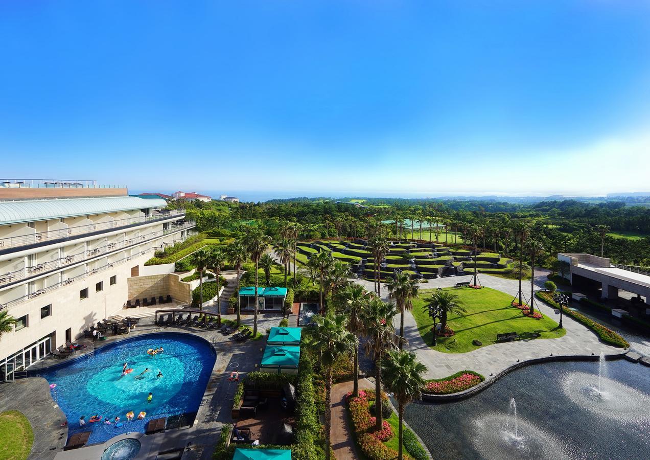 Kensington Jeju Hotel Luaran gambar The resort's grounds